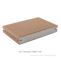 Solid Core Wood Plastic Composite Decking With Wood Grain For Courtyard Decoration